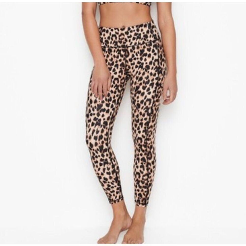 Victoria’s Secret Cheetah Leggings XS‎